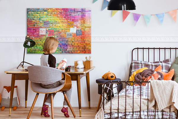 Tableau effaçable magnétique Un mur coloré avec de la place pour les photos