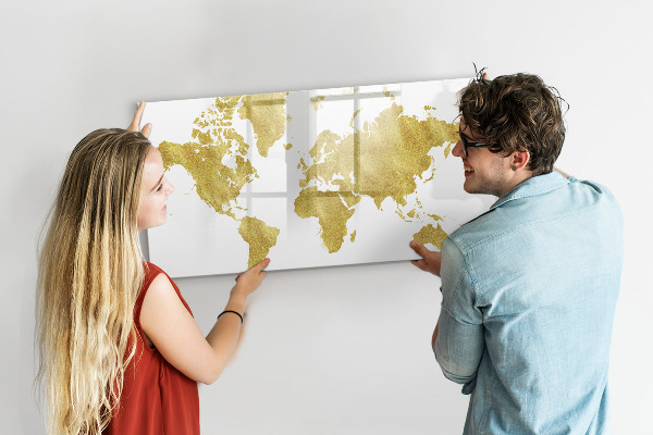 Tableau magnétique effaçable Carte du monde avec espace pour les photos