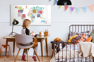 Tableau effaçable magnétique Une carte du monde avec des souvenirs personnels