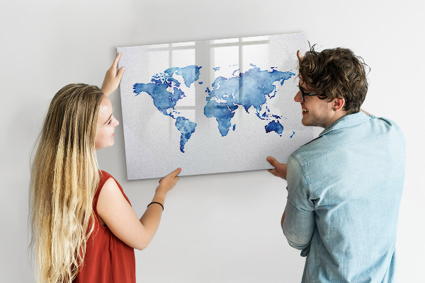 Tableau effaçable magnétique Une carte du monde avec des souvenirs personnels