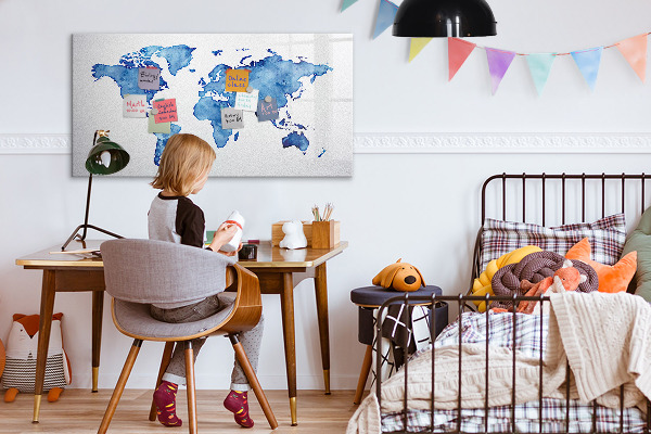 Tableau effaçable magnétique Une carte du monde avec des souvenirs personnels
