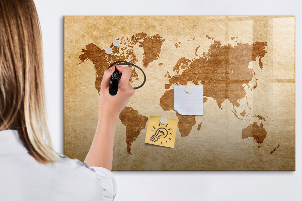 Tableau magnétique effaçable Une carte du monde avec les lieux de mémoire