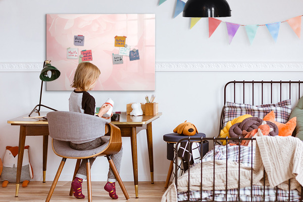Tableau magnétique effaçable Un tableau pour présenter des souvenirs et des photos