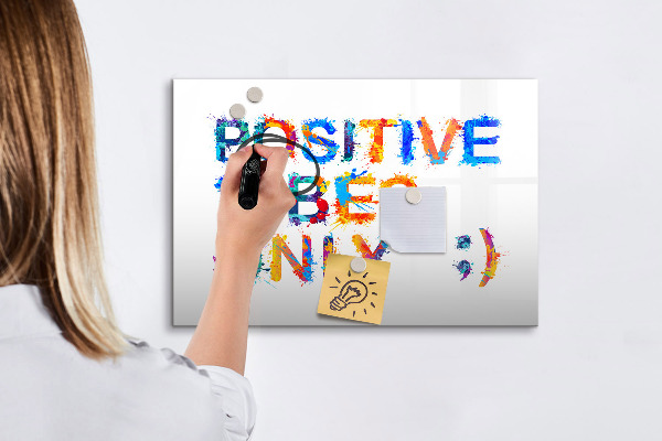Tableau effaçable magnétique Des ondes positives dans un style coloré