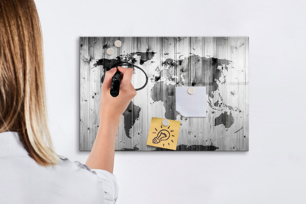 Tableau effaçable magnétique Une carte du monde avec des souvenirs personnels