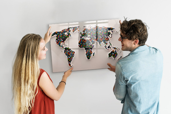 Tableau effaçable magnétique Monde interactif avec des espaces photos