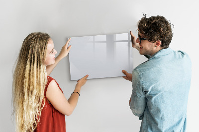Tableau magnétique effaçable Un tableau pratique pour les notes et les photos