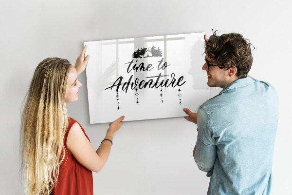 Tableau magnétique effaçable L'heure est à l'aventure et aux souvenirs
