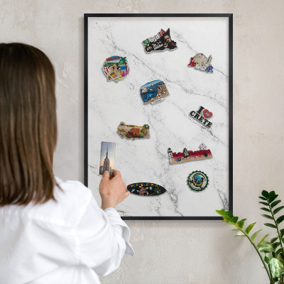 Tableau magnétique encadré de couleur noire Motif marbré