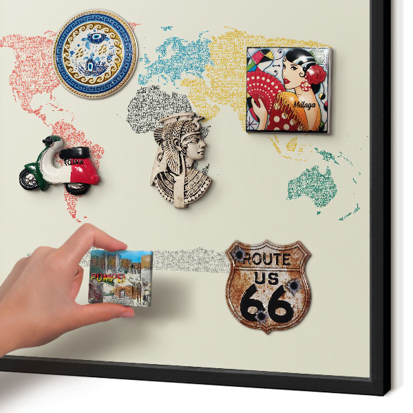 Tableau magnétique encadré de couleur noire Carte du monde