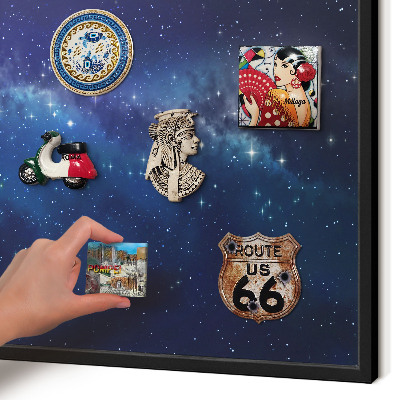 Panneau pour aimants souvenirs cadre noir Espace stellaire