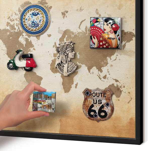 Panneau pour aimants souvenirs cadre noir Carte du monde