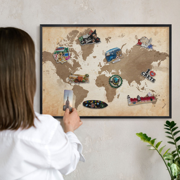 Panneau pour aimants souvenirs cadre noir Carte du monde