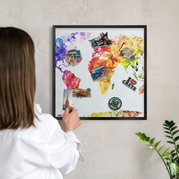 Panneau pour aimants souvenirs cadre noir Carte des couleurs