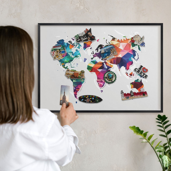 Tableau magnétique encadré de couleur noire Carte du monde