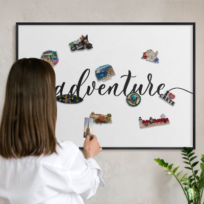 Tableau magnétique encadré de couleur noire Aventure écrite