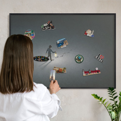 Tableau magnétique encadré de couleur noire Randonnée nocturne