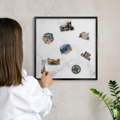 Tableau magnétique encadré de couleur noire Marbre élégant