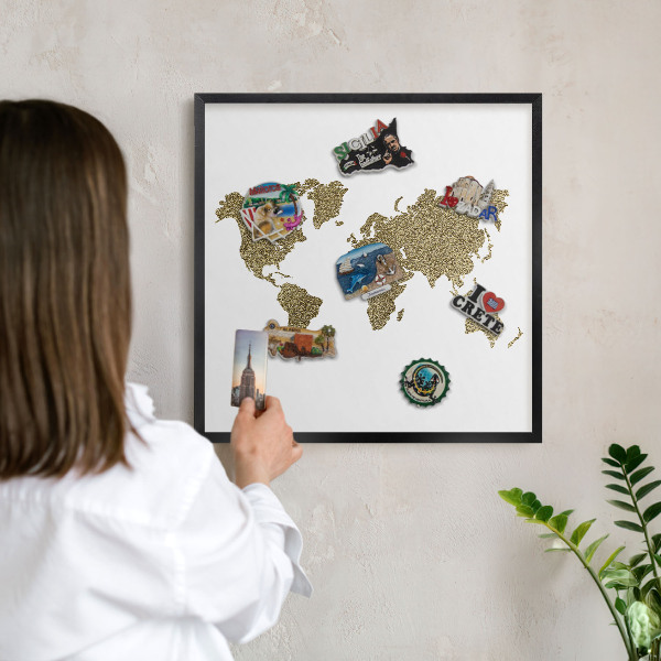 Tableau magnétique encadré de couleur noire Carte du monde