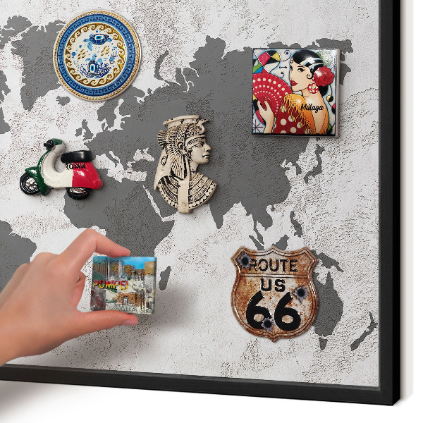 Panneau pour aimants souvenirs cadre noir Carte du monde