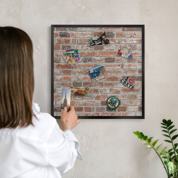 Tableau magnétique encadré de couleur noire Mur de briques