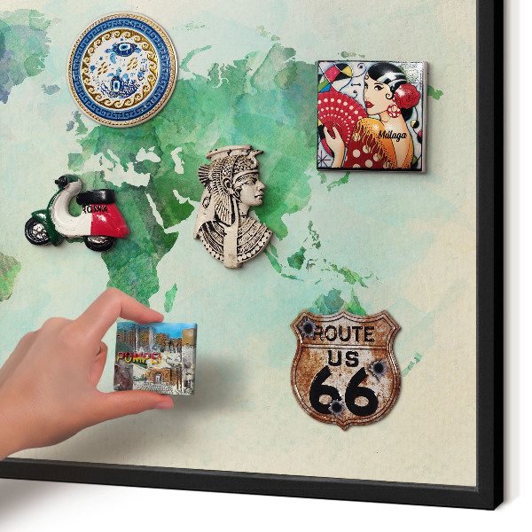 Tableau magnétique encadré de couleur noire Carte du monde