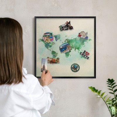 Tableau magnétique encadré de couleur noire Carte du monde