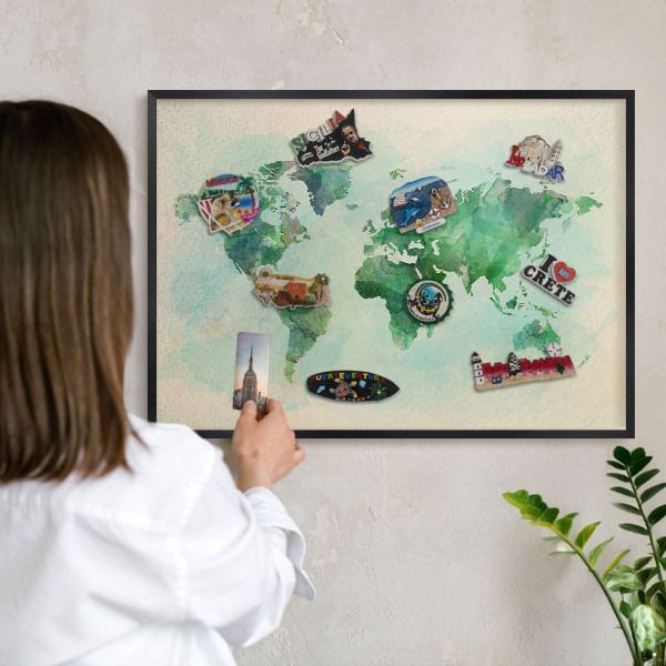 Tableau magnétique encadré de couleur noire Carte du monde