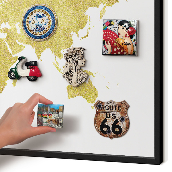 Tableau magnétique encadré de couleur noire Carte du monde