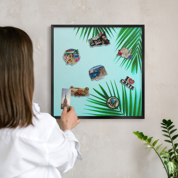 Tableau magnétique encadré de couleur noire Feuilles vertes