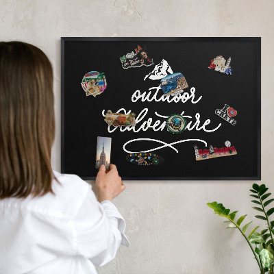 Tableau magnétique encadré de couleur noire Aventure en plein air