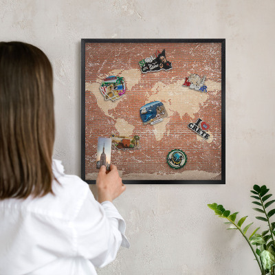 Tableau magnétique encadré de couleur noire Carte en briques