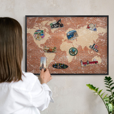 Tableau magnétique encadré de couleur noire Carte en briques