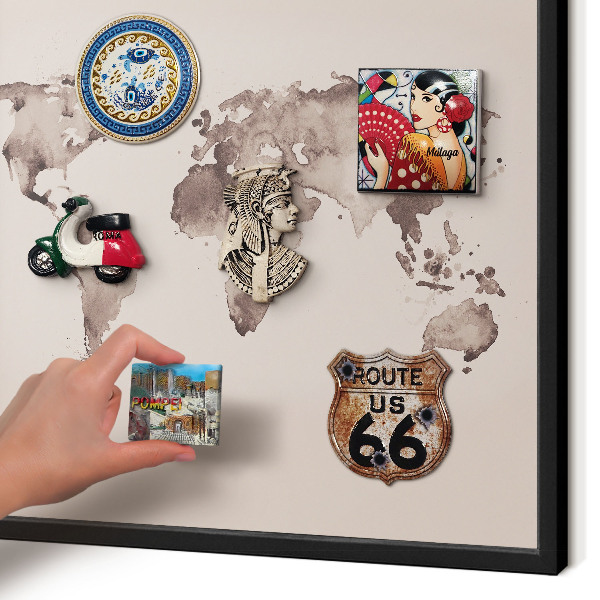 Tableau magnétique encadré de couleur noire Carte du monde