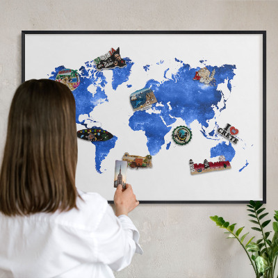 Tableau magnétique encadré de couleur noire Carte du monde