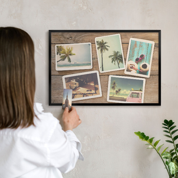 Tableau magnétique encadré de couleur noire Nostalgie des vacances