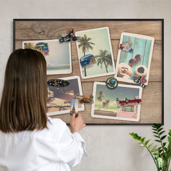 Tableau magnétique encadré de couleur noire Nostalgie des vacances