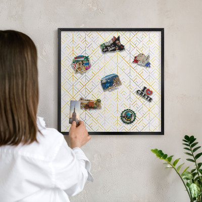 Tableau magnétique encadré de couleur noire Géométrie des feuilles