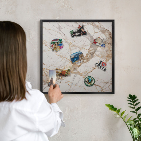 Tableau magnétique encadré de couleur noire Élégance du marbre
