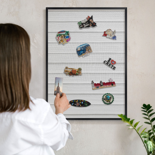 Tableau magnétique encadré de couleur noire Rayures minimalistes