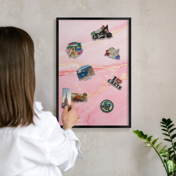 Tableau magnétique encadré de couleur noire Élégance rose