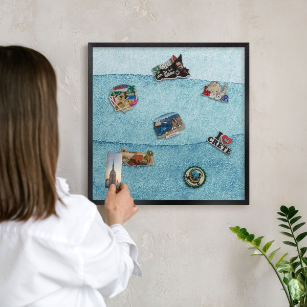Tableau magnétique encadré de couleur noire Vagues bleues