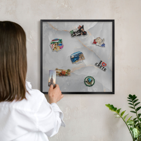 Tableau magnétique encadré de couleur noire Veines grises