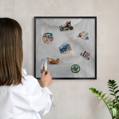 Tableau magnétique encadré de couleur noire Veines grises