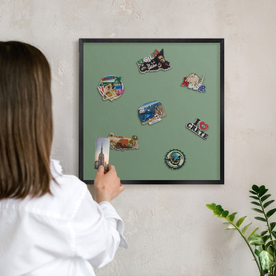 Tableau magnétique encadré de couleur noire Vert délavé