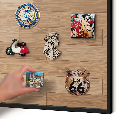 Panneau pour aimants souvenirs cadre noir Motif en bois