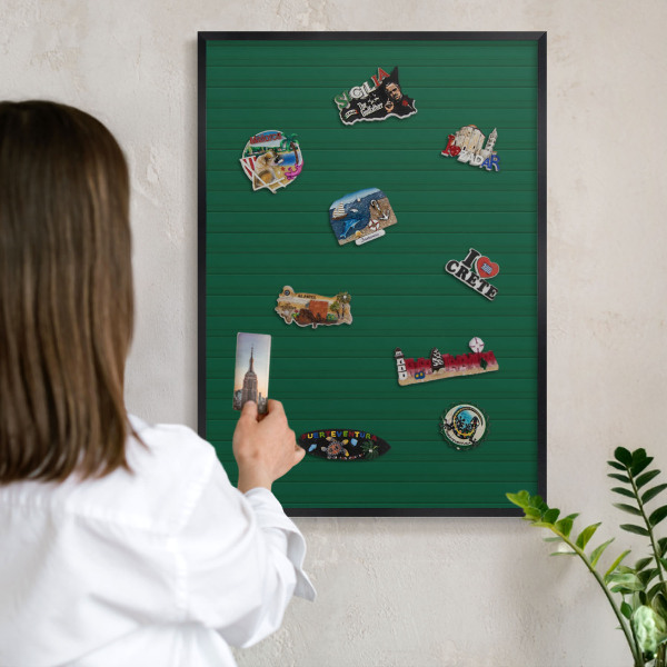 Tableau magnétique encadré de couleur noire Rayures vertes