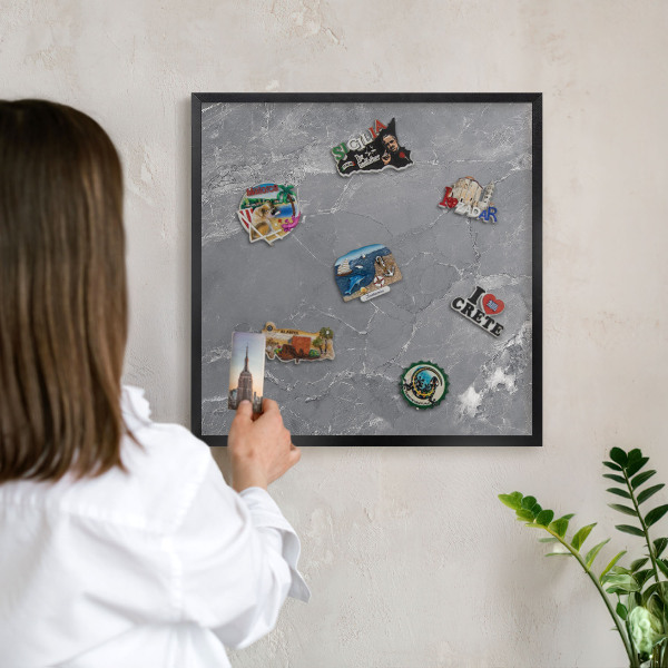 Tableau magnétique encadré de couleur noire Marbre gris
