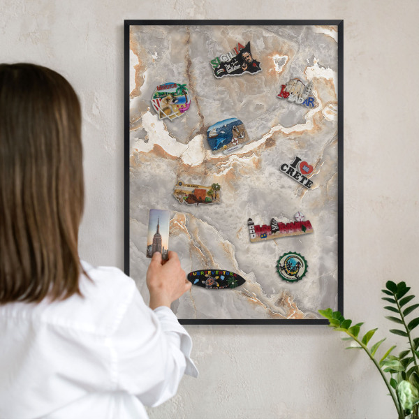 Tableau magnétique encadré de couleur noire L'élégance du marbre