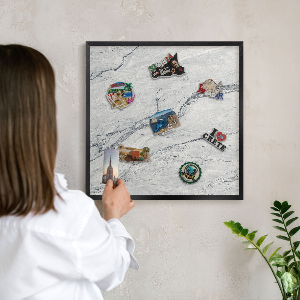Tableau magnétique encadré de couleur noire Élégance grise